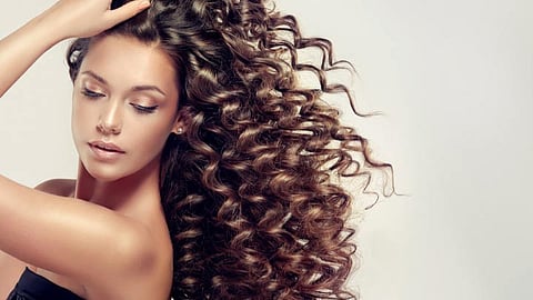 10 tips to maintain beautiful curly hair!