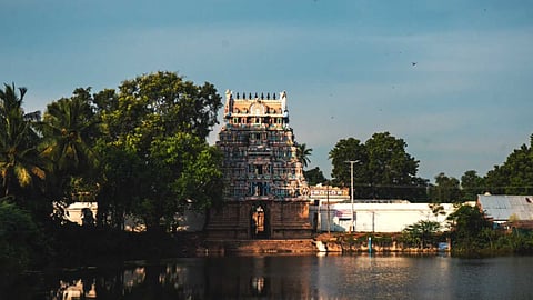 Thirunallur Panchavarneswarar Temple