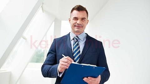 Ten Simple Ways to Become a Good Employee!