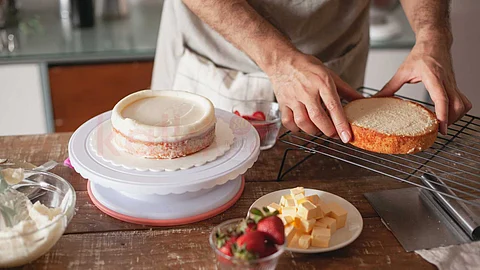 Want to make a cake at home?