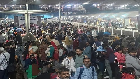 Maha Kumbh Rush At Delhi Railway Station
