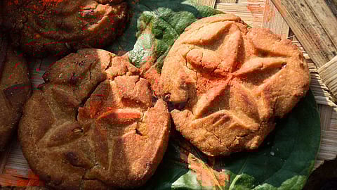 'Chhath Puja' Special Thekua Sweet Recipe!