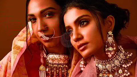 How should you wear jewelry?