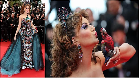 Urvashi Rautela - Cannes 2025 - Parrot Clutch