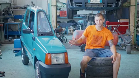 World’s narrowest car