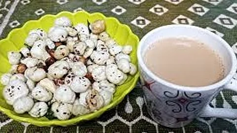 snacks with tea/coffee