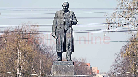 Lenin changed the Russian Revolution