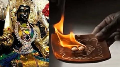 Why is the camphor aarti performed for the Lord?