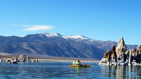 The miraculous experience of a lake that is 1 million years old!