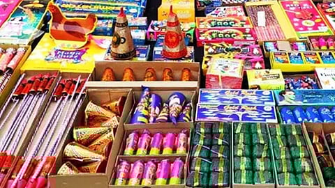 Some secrets to buying crackers at wholesale prices