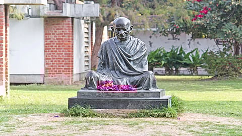 Mahatma Gandhi statue