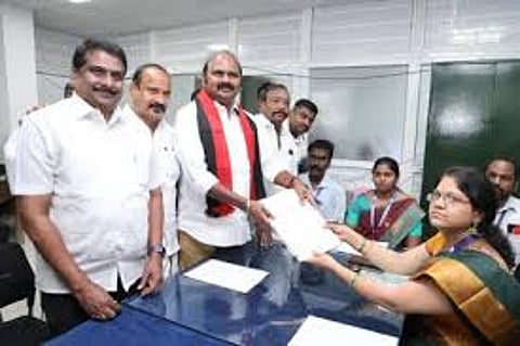 எம்.எல்.ஏ த.வேலு