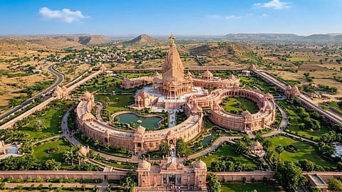 Rajasthan Om Ashram - ஓம் கோவில்