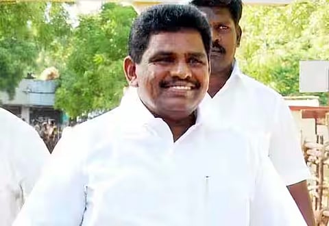 அனிதா ராதாகிருஷ்ணன்