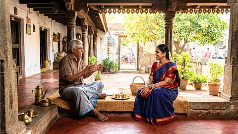 எழுத்தாளரின் உழைப்பு - Creative writing Tamil
