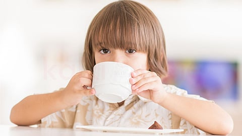Child Drink Coffee - குழந்தைகளுக்கு காபி டீ