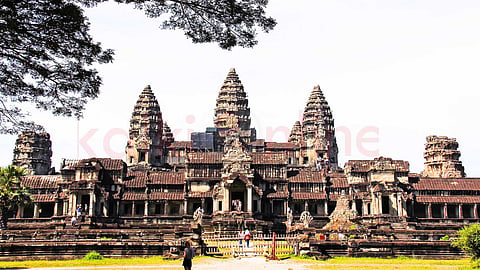 அங்கோர் வாட் - Angkor Wat construction,