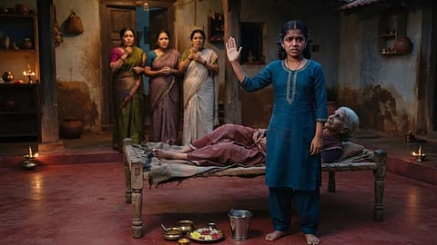 சிறுகதை | A girl and women