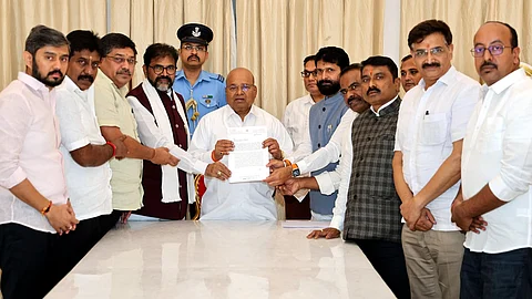 BJP delegation at Rajbhavan