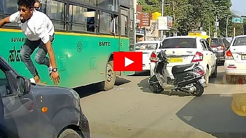 ಪ್ರತ್ಯಕ್ಷ ಚಿತ್ರ