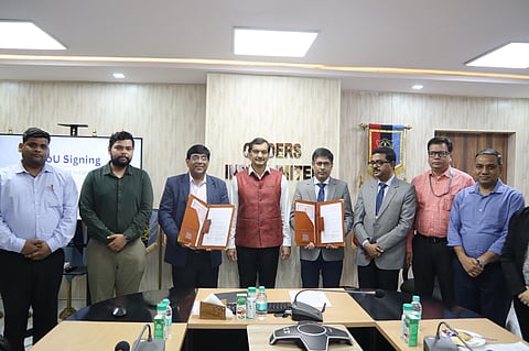 IIT Kanpur Collaborates On Healthcare Innovation With Defence PSU Gliders India