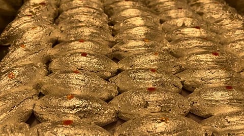 Silver And Gold Gujiya? Yes, Kanpur Is Selling It