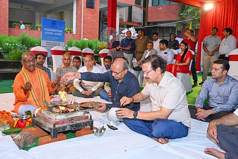 IIT Kanpur Lays Foundation Stone For Kotak School Of Sustainability!