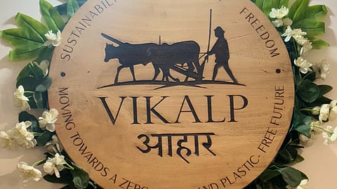 Vikalp Aahar cafe & store