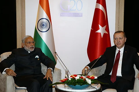 Tukiye's President Recep Tayyip Erdogan and India's Prime Minister Narendra Modi meet in capital Ankara, Turkey, November 16, 2015.