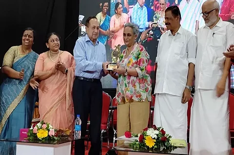 Ram, Director, The Hindu Group Publishing Private Limited, presenting the third P. Govinda Pillai Memorial National Award to Arundhati Roy in Thiruvananthapuram on December 1.3 | Photo Credit: MAHINSHA S