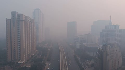 Asian cities have grappled with air pollution from both urban and rural sources for decades.
Image by Raunaq Chopra/Climate Visuals Countdown available at https://cutt.ly/LwHaVSyo