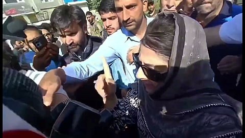 Mehbooba Protests Against Detention of Polling Agents in Anantnag-Rajouri LS constituency