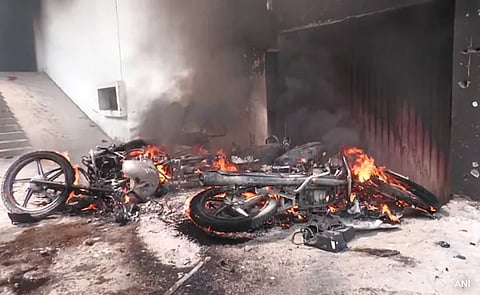 Charred remains of vehicle in Baharaich after clashes during Durga idol immersion in Uttar Pradesh. Image/Public Domain