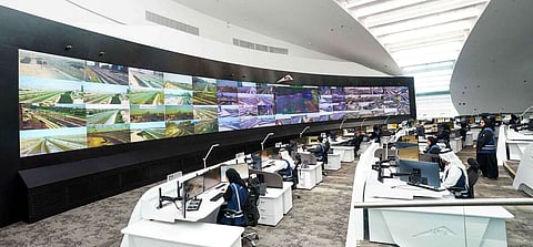 "دبي للأنظمة المرورية الذكية" من أكبر المراكز وأكثرها تطوراً عالمياً