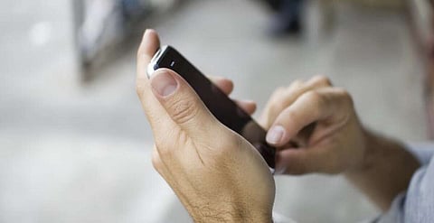 يمكنك التبديل بسهولة بين الخط الشخصي والعمل