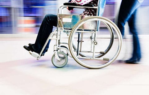 يشمل دورهم الأطفال وكبار السن والمرضى الذين يعانون من أمراض مزمنة أو إعاقات.