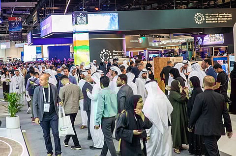 زوار معرض جيتكس 2024