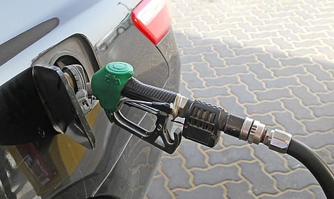 سيبلغ سعر لتر البنزين سوبر 98 نحو 2.61 درهم