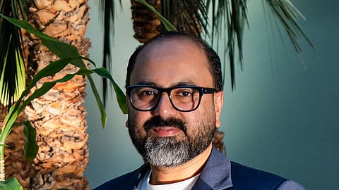 كيه بي إيه ساهر، المدير العام لمجموعة "برونيت"