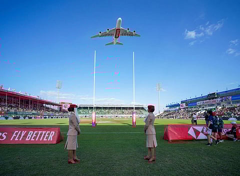 أقيم العرض الجوي في اليوم الأخير من أكبر وأطول مهرجان رياضي وترفيهي في الشرق الأوسط