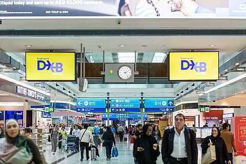 توصي طيران الإمارات المسافرين بالتخطيط لسفرهم بعناية.