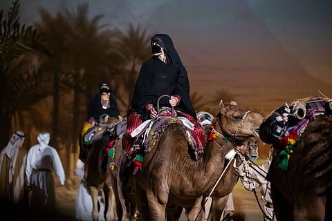 أبهر برنامج عيد الاتحاد المشاهدين بصور رائعة