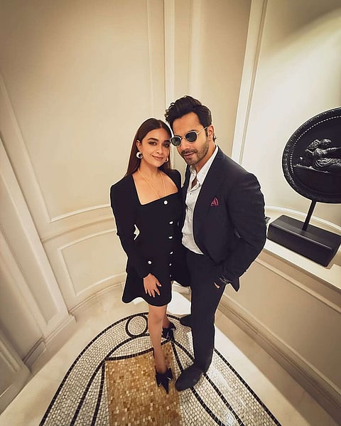 الممثلان فارون داوان وكيرتي سوريش في دبي للترويج لفيلم "بيبي جون"