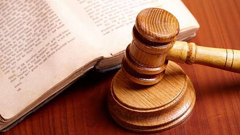 إصابتها بكسر في الذراع وإعاقة دائمة بنسبة 3%