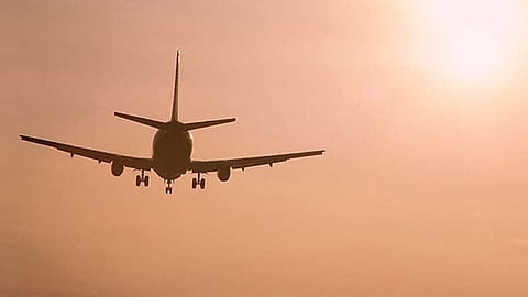 نفذت الإمارات مبادرات واستراتيجيات وطنية مبتكرة لتعزيز قدرتها التنافسية ومكانتها في قطاع الطيران المدني