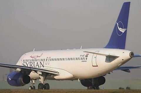 اول طائرة بعد افتتاح مطار دمشق