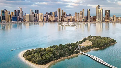4 مليارات درهم تداولات العقارات في الشارقة خلال أبريل
