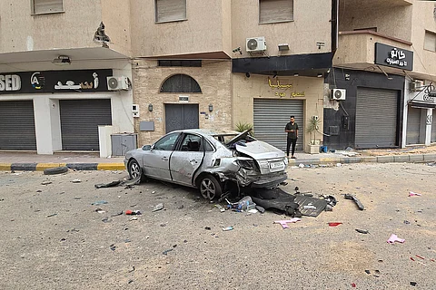 الإمارات تؤكد على وحدة واستقرار ليبيا وتدعو للحوار البناء