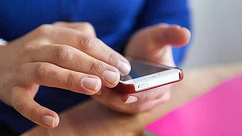 "طرق دبي" تُطورمنصتها الإلكترونية لتسهيل خدمات رخصة القيادة