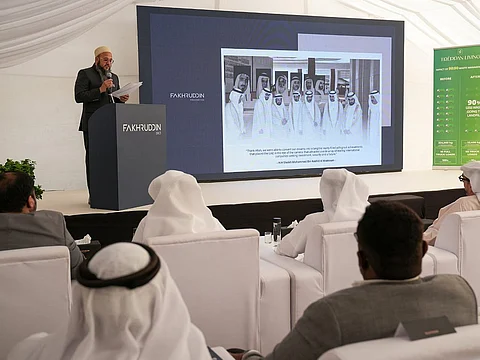 دبي تقود الاستدامة الحضرية بأول منشأة تسميد وفرز نفايات داخل المباني